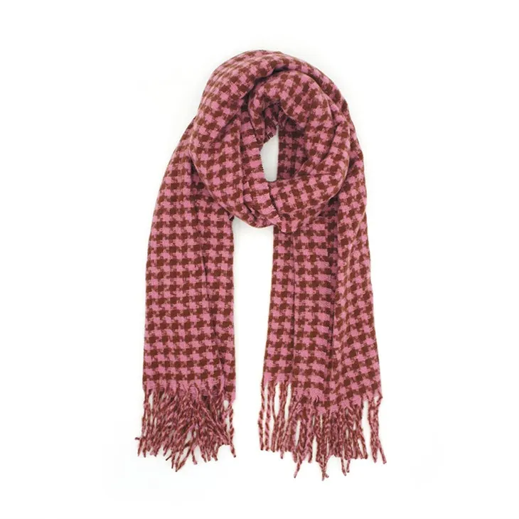 Dolg šal iz poliestra