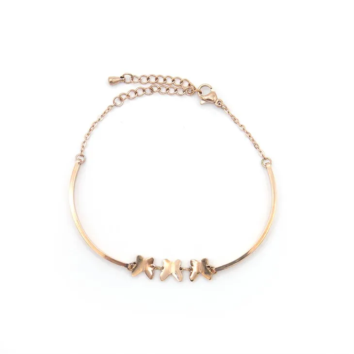 Zapestnica z vrtnicami